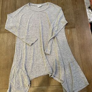 Chic Heather Gray Women's Tunic Top